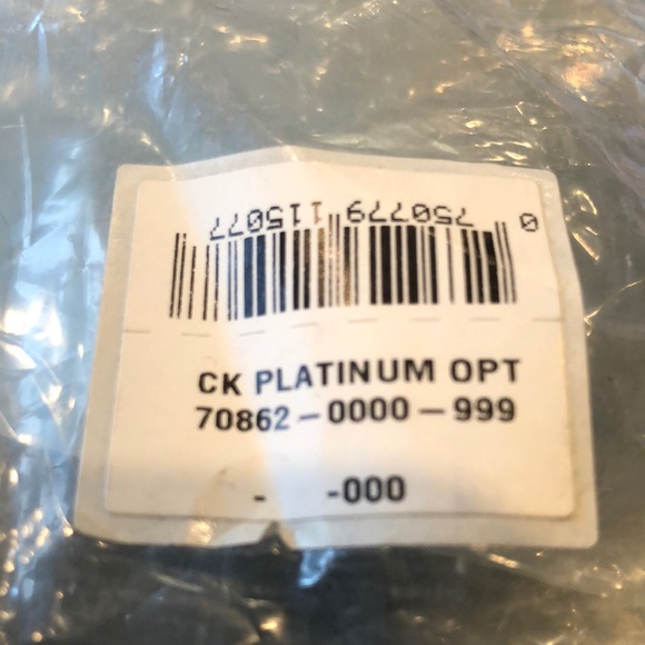 NWT Calvin Klein glasses care kit - Picture 15 of 16